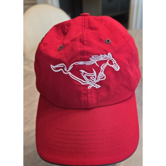 Red Richardson 155 Low Pro cap with  White Embroidered Ford Mustang Logo ADJ - Picture 2 of 7